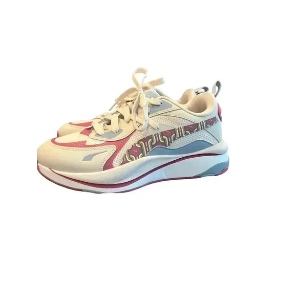 PUMA  RS CURVES women’s 8.5 - Picture 1 of 9
